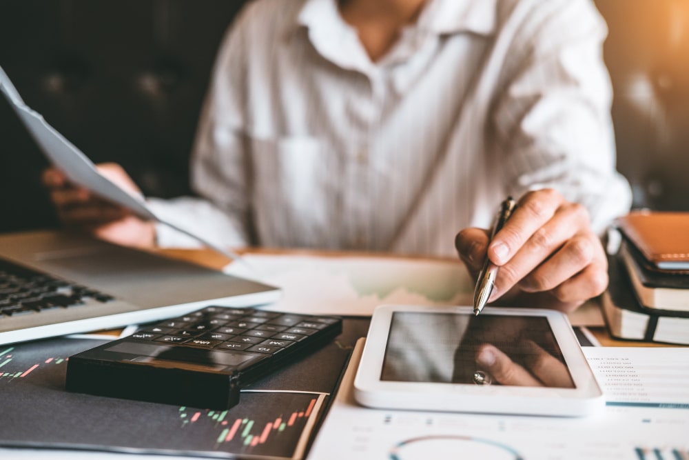 Simplifying Your Bookkeeping: Receiving Payments from Customers and Recording Deposits in QuickBooks Online